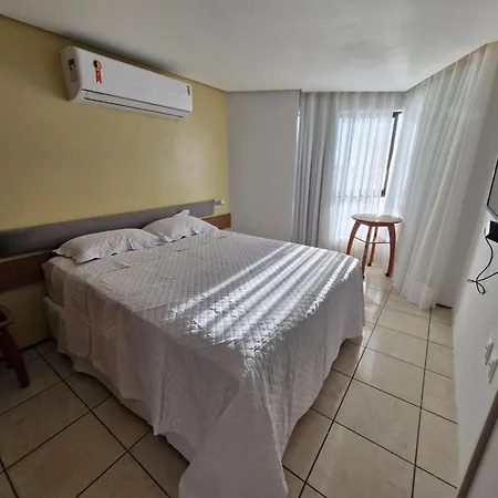 Hotel Iate Plaza - Flat 1504 Particular