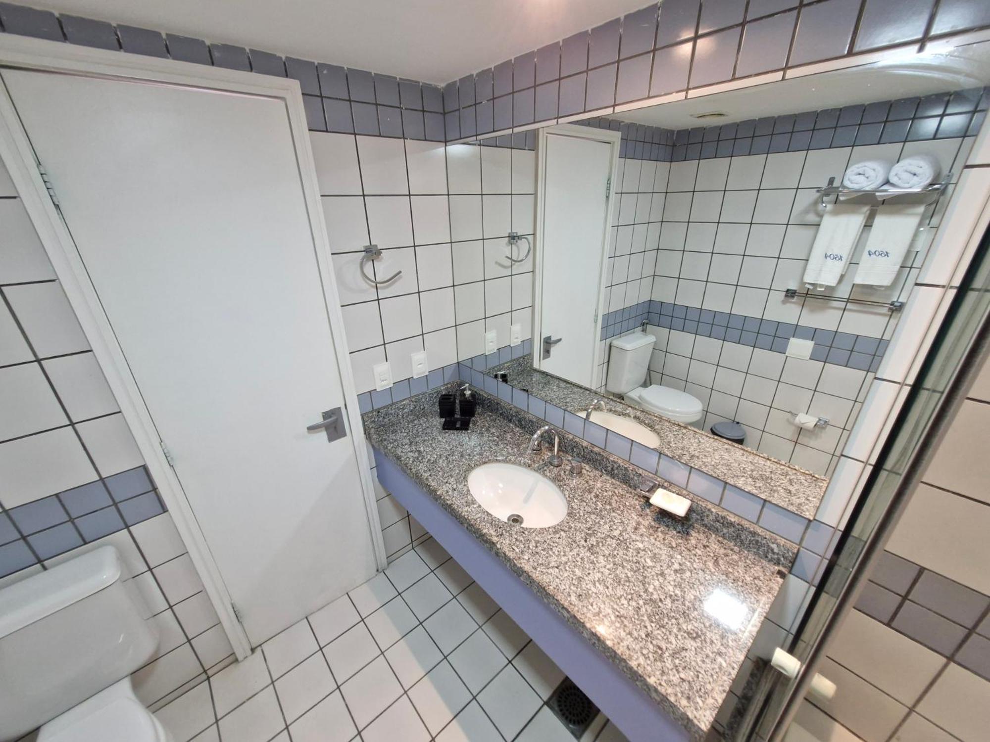 Iate Plaza - Flat 1504 Particular Hotel